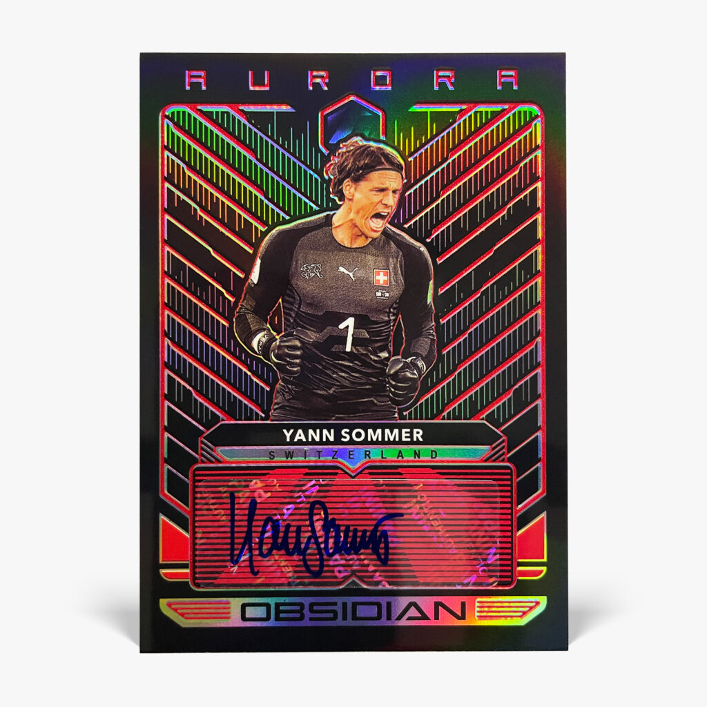 2019-20 Panini Obsidian - Yann Sommer Autograf /22