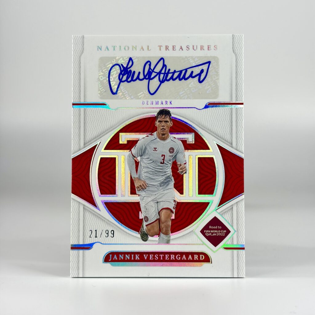 2022 Panini National Treasures Road to FIFA W/C - Jannik Vestergaard Autograf /99