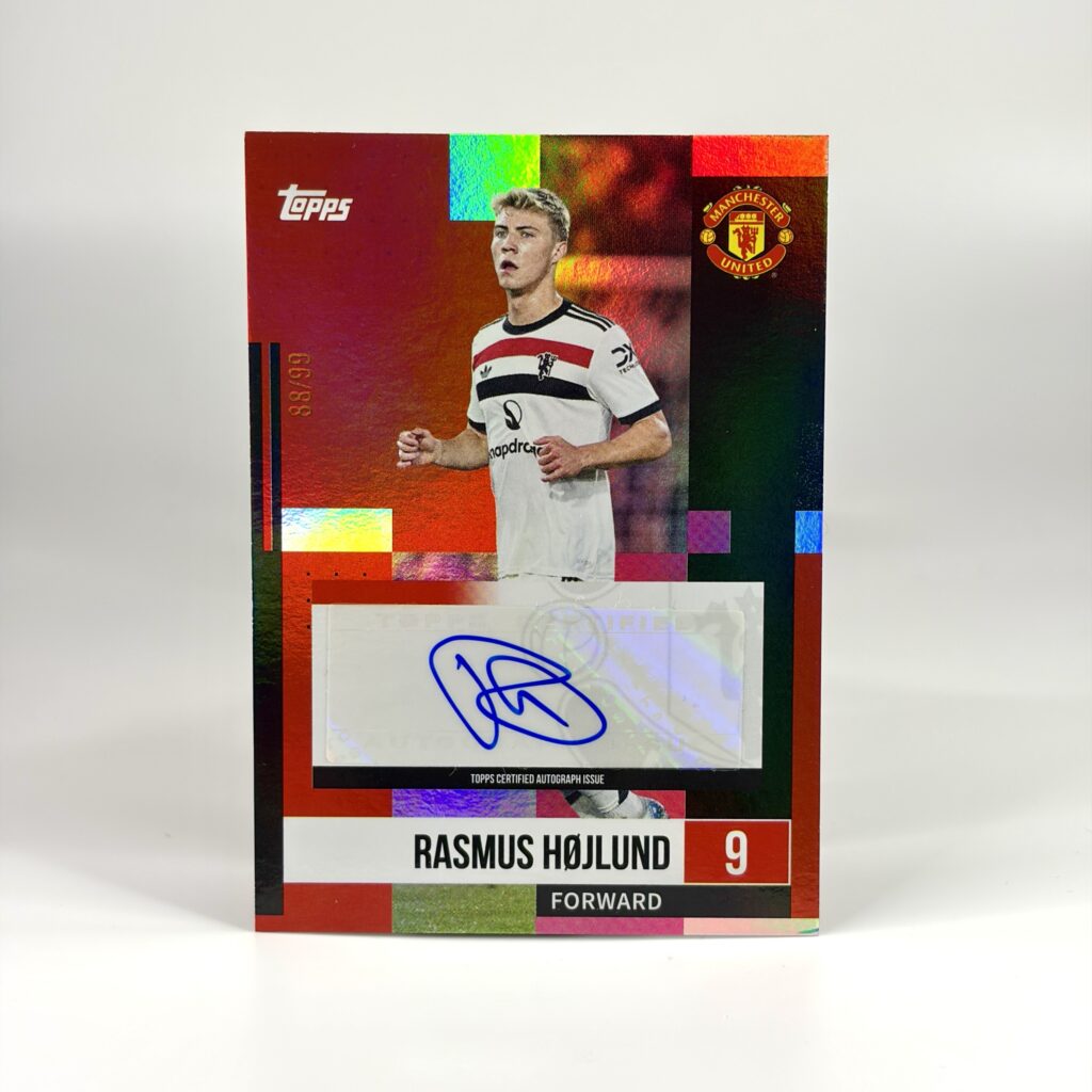 2024-25 Topps Team Set Manchester United - Rasmus Højlund Autograf /99